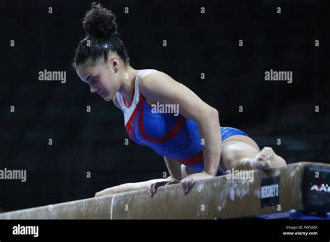 Everett Washington Usa 7th Apr 2016 Gymnast Laurie Hernandez