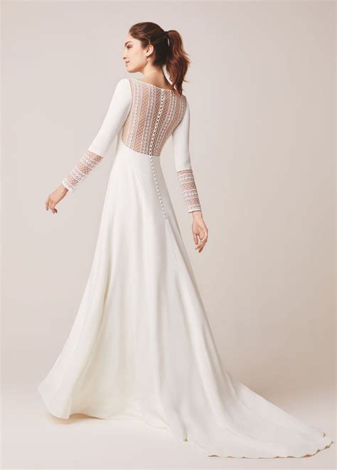 Preview Jesus Peiro Reveals 2020 Bridal Collection Wedding Dresses Sophisticated Wedding