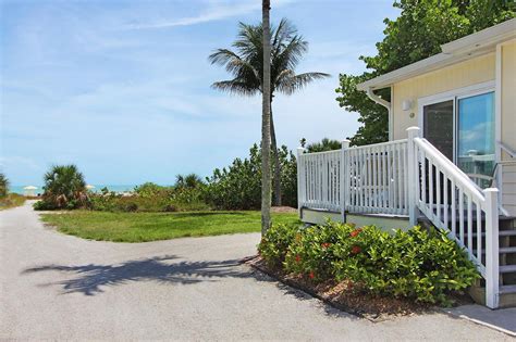 Sanibel's Seaside Inn Sanibel Island, FL - See Discounts