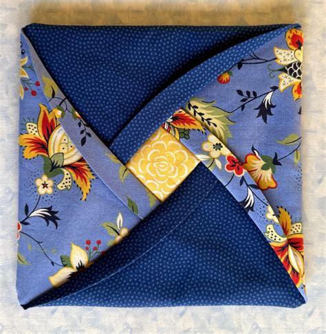 Tutorial Folded Flap Hot Pads From First Light Designs First Light DesignsFirst Light Designs