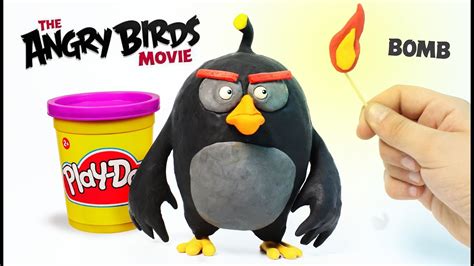 Angry Birds Bomb Se Transforma 💣 Animacion Play Doh Stop Motion Youtube