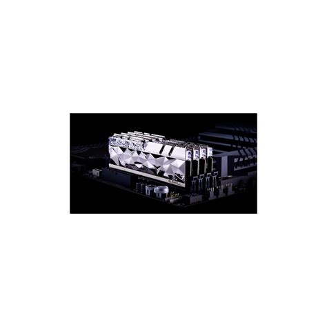 G.Skill Trident Z Royal F4-4000C16D-32GTES RAM-minnen 32 GB 2 x 16 GB ...