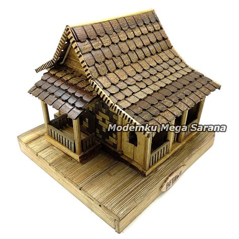 Miniatur Rumah Adat Betawi