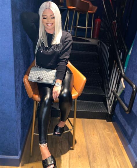 Blonde Photo 54 AShemaletube