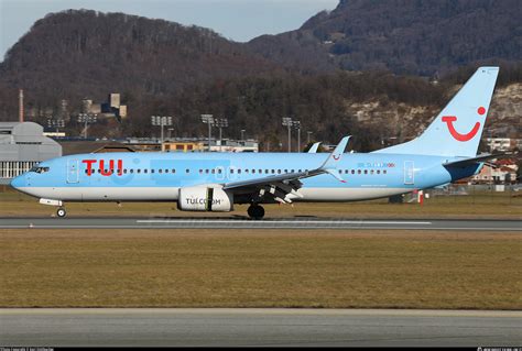 G Tawy Tui Airways Boeing K Wl Photo By Karl Dittlbacher Id