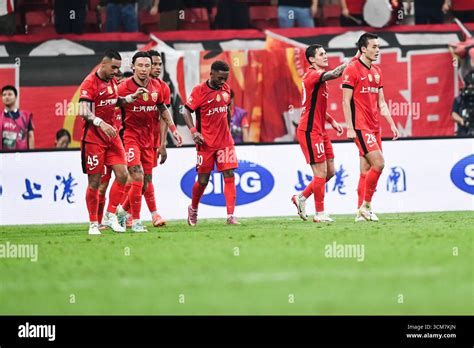 Shanghai Port X Yunnan Yukun - Shanghai Port Football Club defeated Yunnan Yukun Football Club with 4 ...