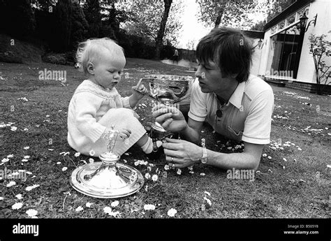 Alex higgins 1982 Black and White Stock Photos & Images - Alamy