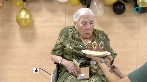 La Senyora Pilar Blancher Celebra Els 100 Anys Amb Una Gran Festa A La