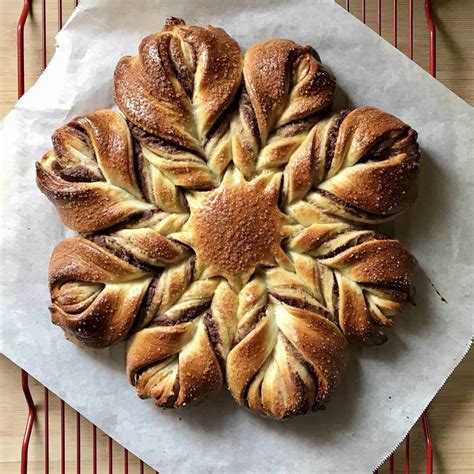 Star Bread Recipe With Chestnut Filling She Loves Biscotti