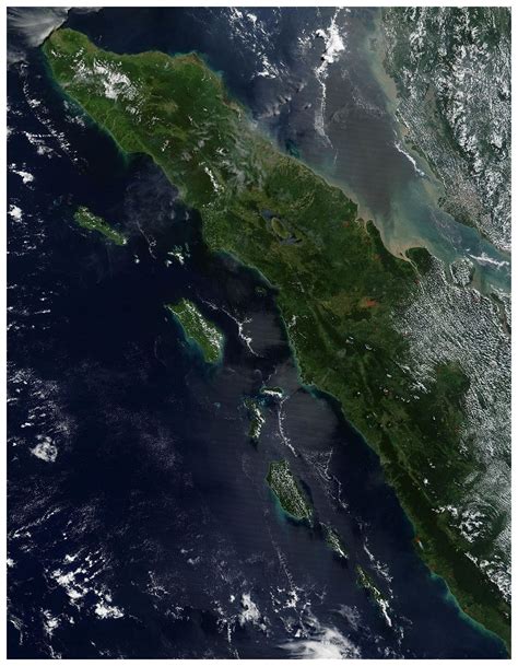 Sumatra Volcanoes May Pack Deadly Punch — Earth Changes — Sott.net