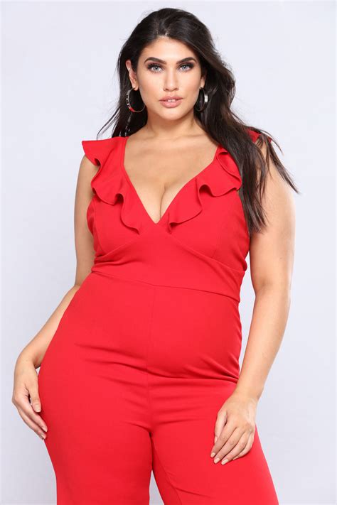 Plus Size & Curve Clothing | Womens Dresses, Tops, and Bottoms