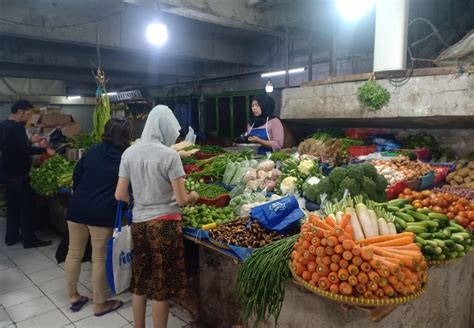 Pekan Jelang Ramadan Harga Bahan Pokok Di Bandung Melambung