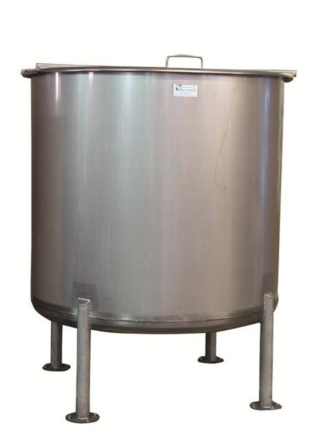 1000-Gallon Stainless Steel Mixing Tank - SST-1000 | INDCO