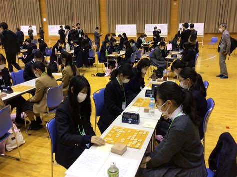 将棋部 女子団体戦近畿大会3位入賞 Topics 光泉カトリック高等学校