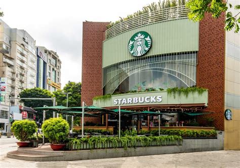 The secrets behind Starbucks beverage innovations in Asia : Starbucks ...