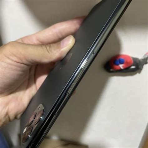 Iphone 11pro Max256gb港行雙卡，極新冇花，冇修冇拆，所有功能正常！ 二手或全新iphone 手機通訊