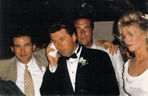 Alec Baldwin And Kim Basingers Wedding Kim Basinger Famosos Actores