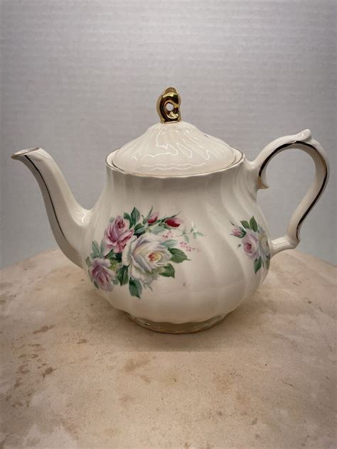 Vintage Sadler England Teapot Swirl Gold Guilding Pink And Blue Roses