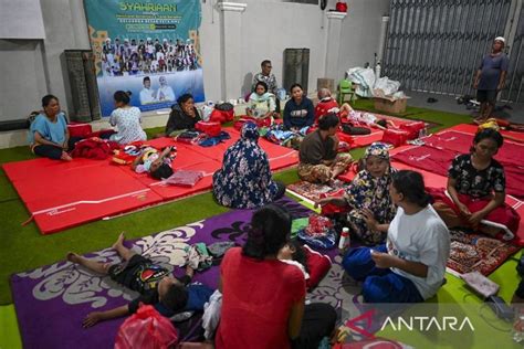 Dampak Ledakan Gudang Amunisi Yonarmed Sedikitnya Kk