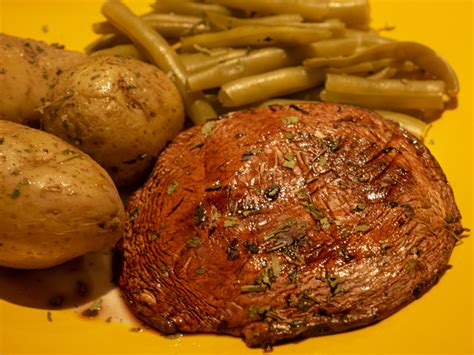 Vegan Portobello Mushroom Steaks W Balsamic Lottaveg