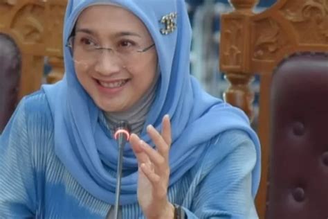 Masih Ingat Desy Ratnasari Ternyata Segini Total Harta Kekayaan