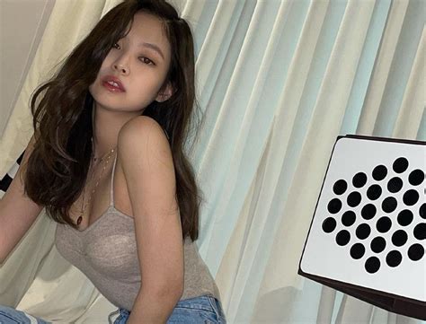 Netizens Think BLACKPINK S Jennie Best Suits The Trendy Hot Girl Concept Allkpop