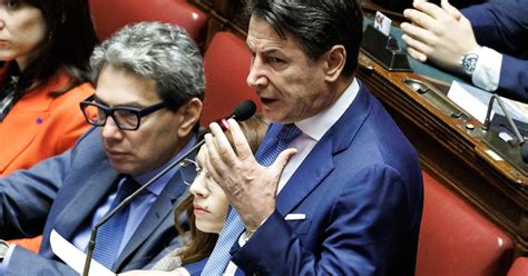 Conte E Il M5S Ci Provano Ancora Stop Immediato All Invio Di Armi