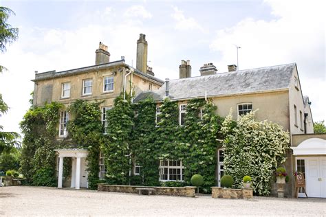 Orangery Wedding Styling With A Midsummer Influence A Stylish Day