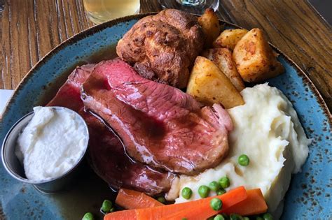 This Bar In Jersey City Serves A Traditional Sunday Roast Hoboken Girl