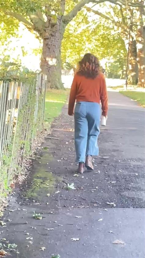 Sexy Brunette Milf ThisVid