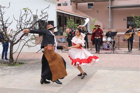 Noticia Las Lajitas Present Su Arte Y Cultura En El Mercado Artesanal