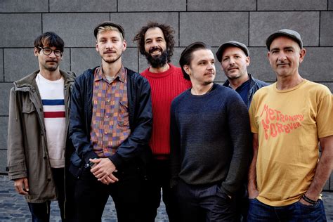 Chanson Trottoir – LUXOR