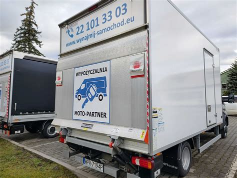 Wynajem Iveco Daily Kontener z windą Winda Dostawczy Skrzynia 8 10EP