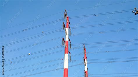 Pyl Nes Haute Tension Et Ciel Stock Photo Adobe Stock