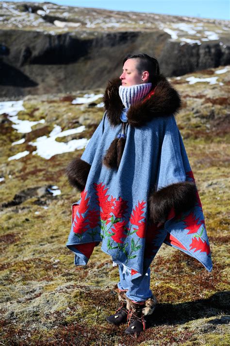 Indian Paintbrush Appliquéd Wool Coat with Bison Trim – Jennie Montana