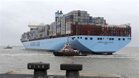 Größtes Containerschiff der Welt in Bremerhaven