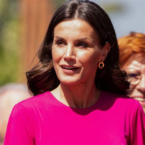 La Reina Letizia Lo Que Ha Conseguido Con Su Vestido Cut Out M S All