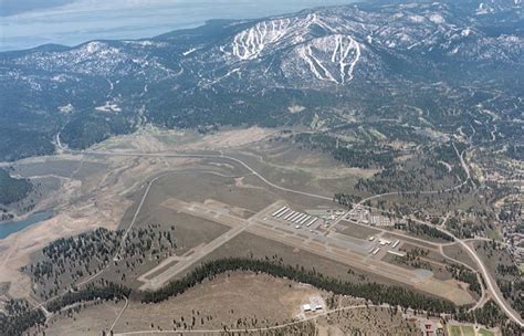 Truckee Tahoe Airport | Fly In Vacations