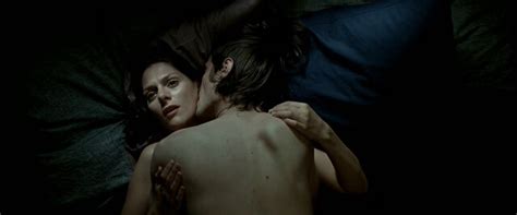 Nude Video Celebs Klara Issova Nude Grandhotel 2006