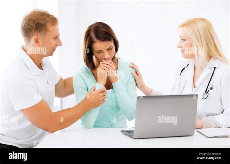 Sind Patienten Stockfotos Und Bilder Kaufen Alamy