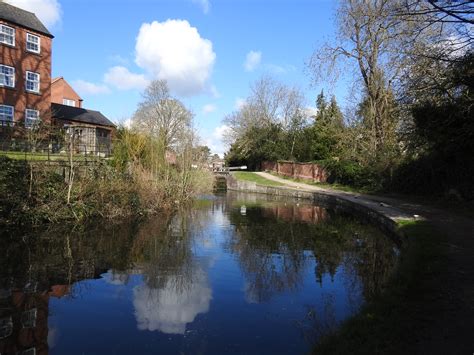 West Retford Lock Chesterfield Canal Richard Chantry Flickr