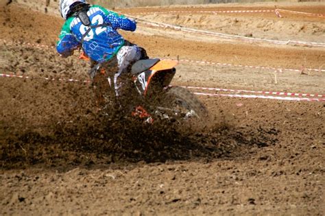 Premium Photo | Racing dirtbikes