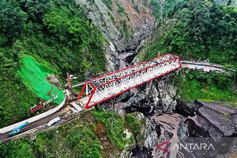 Jembatan Gladak Perak Lumajang Dipastikan Selesai Sebelum Lebaran