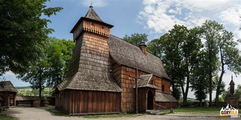 Kościółek w Dębnie skarb drewnianej architektury gotyckiej Podhala