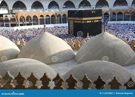 Holy Kaaba. Crowd Of People Always Walking Around Kaaba. Ritual Of ...