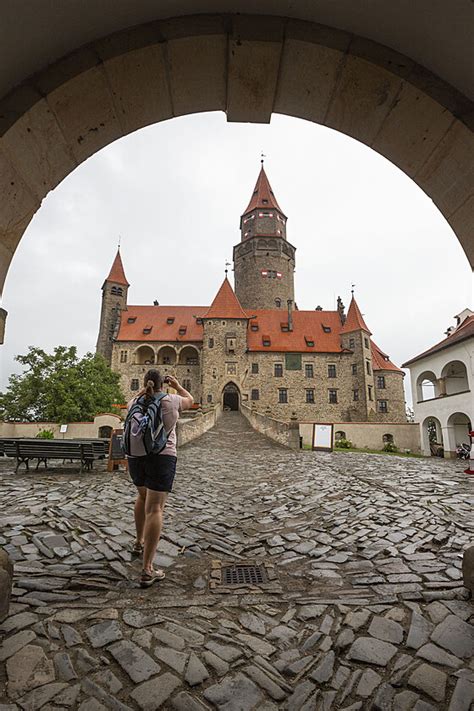 Fotogalerie Hrad Bouzov patří mezi nejnavštěvovanější památky