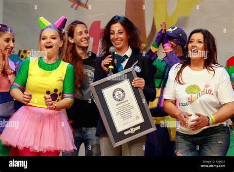 how to become a guinness world record judge