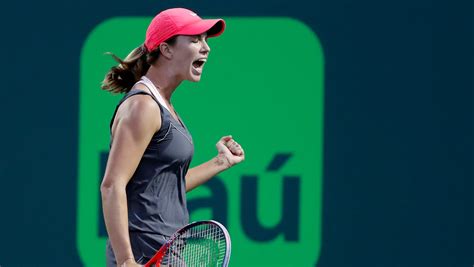 Shocker Danielle Collins Upsets Idol Venus Williams In Miami