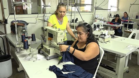 Clausura De Curso De Operaria De M Quina De Confecci N Industrial De