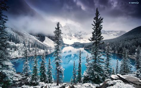 Chmury Kanada Drzewa Nieg G Ry Moraine Lake Mg A Jezioro Zima